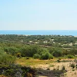 Da Lota Beachfront - &