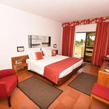 Da Lota Beachfront - & Resort Manta Rota