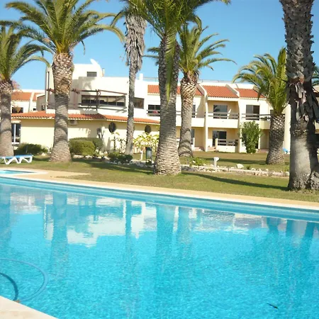 Resort Da Lota Beachfront - & 3*