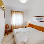 Da Lota Beachfront - & Θέρετρο Manta Rota