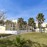 Da Lota Beachfront - & 3*