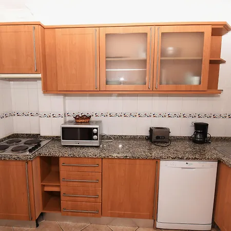 אתר נופש Da Lota Beachfront - &