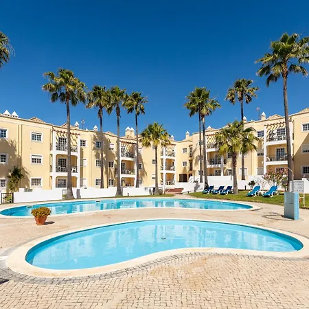 Da Lota Beachfront - & Manta Rota