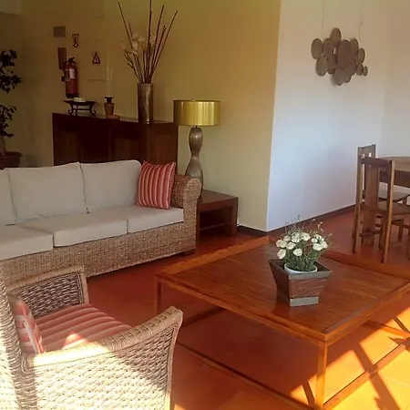 Da Lota Beachfront - & Resort 3*