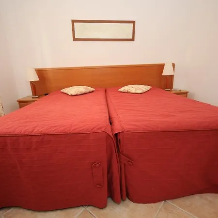 Da Lota - Beachfront 3*