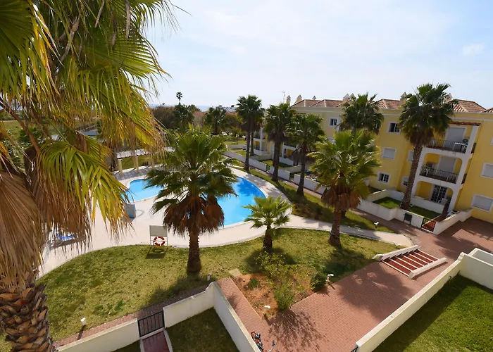 Da Lota Beachfront - & Resort Manta Rota