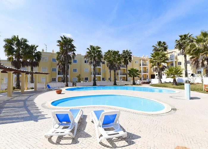 Da Lota Beachfront - & אתר נופש