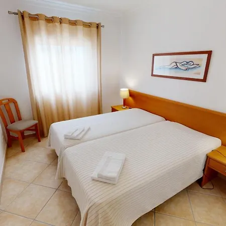 Da Lota - Beachfront 3*