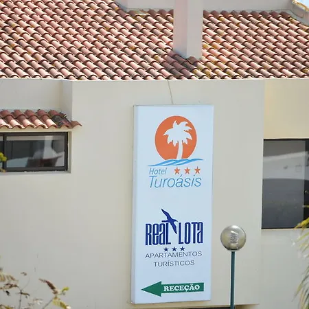 Da Lota - Beachfront Aparthotel